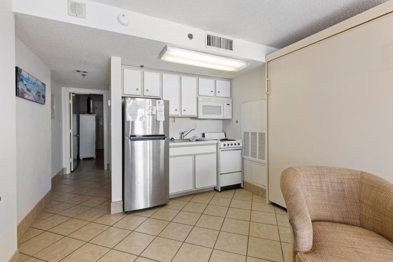 Beachfront Condo W Balcony In Myrtle Beach Exteriör bild
